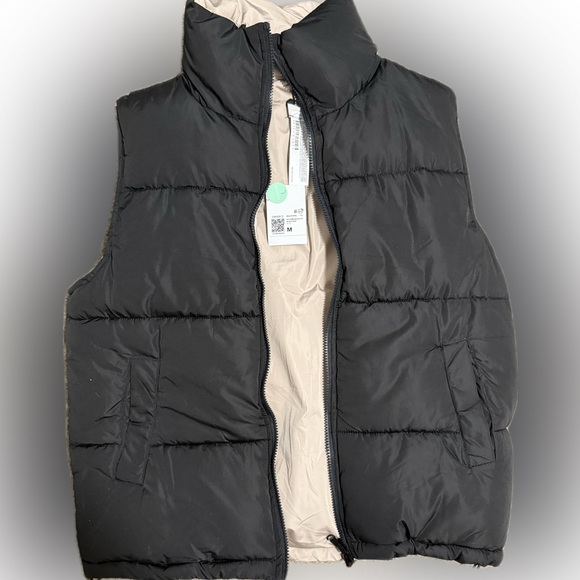 reversible puffer vest - Picture 1 of 4
